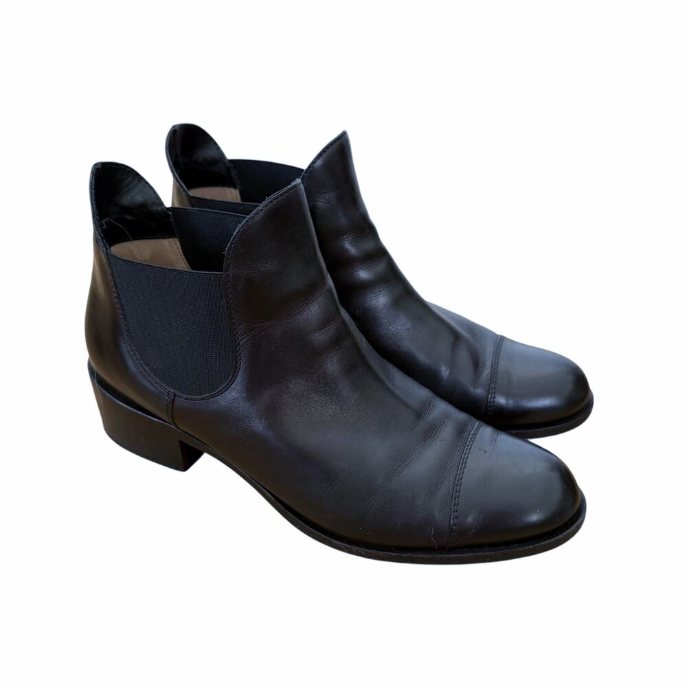 Giorgio Armani Black Leather Chelsea Boots Sz 6.5 Sz 37